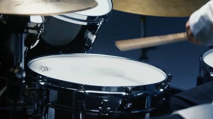 KEYTALKのインスタグラム：「＼MUSIC VIDEO公開❗️／  “パワプロアプリチャンピオンシップ” 2020シーズンの公式テーマソングにも決定した 新曲『流線ノスタルジック』MV公開！🎬  疾走感抜群のキラーチューン！ 新たな一歩を全速力で踏み出したKEYTALKの最新曲です！ ぜひご覧ください🌟 👉https://www.youtube.com/watch?v=Ey5usDDgvac」
