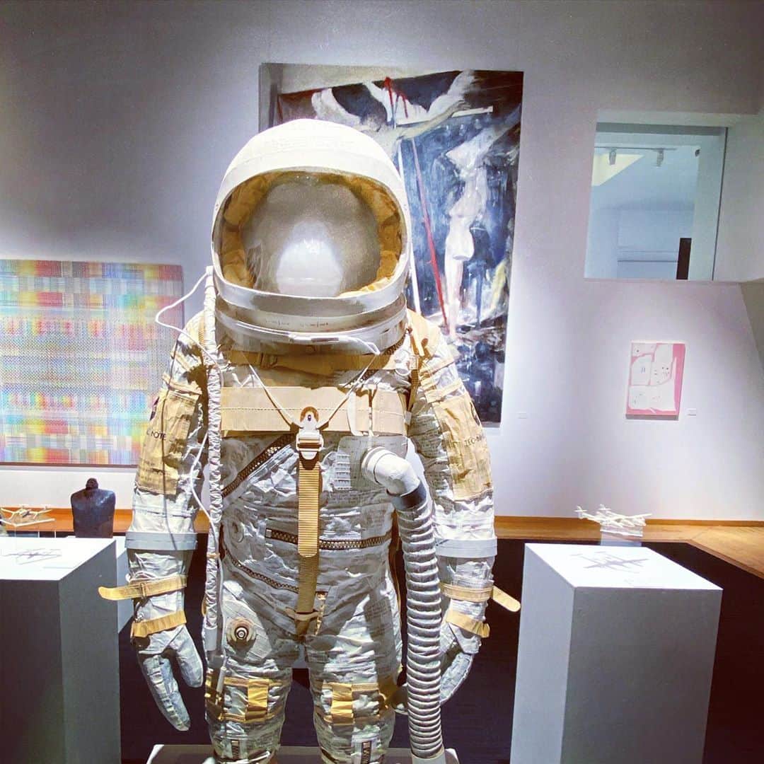 のインスタグラム：「The last night before. ブレイク前夜×代官山ヒルサイドテラス 時代を突っ走れ！ 小山登美夫セレクションのアーティスト38人、あしたまで。とってもいい。#breakzenya #art #koyamatomiogallery #goodvibesonly #goodneighbors  #artlife #thisistokyo #thisisjaoan」