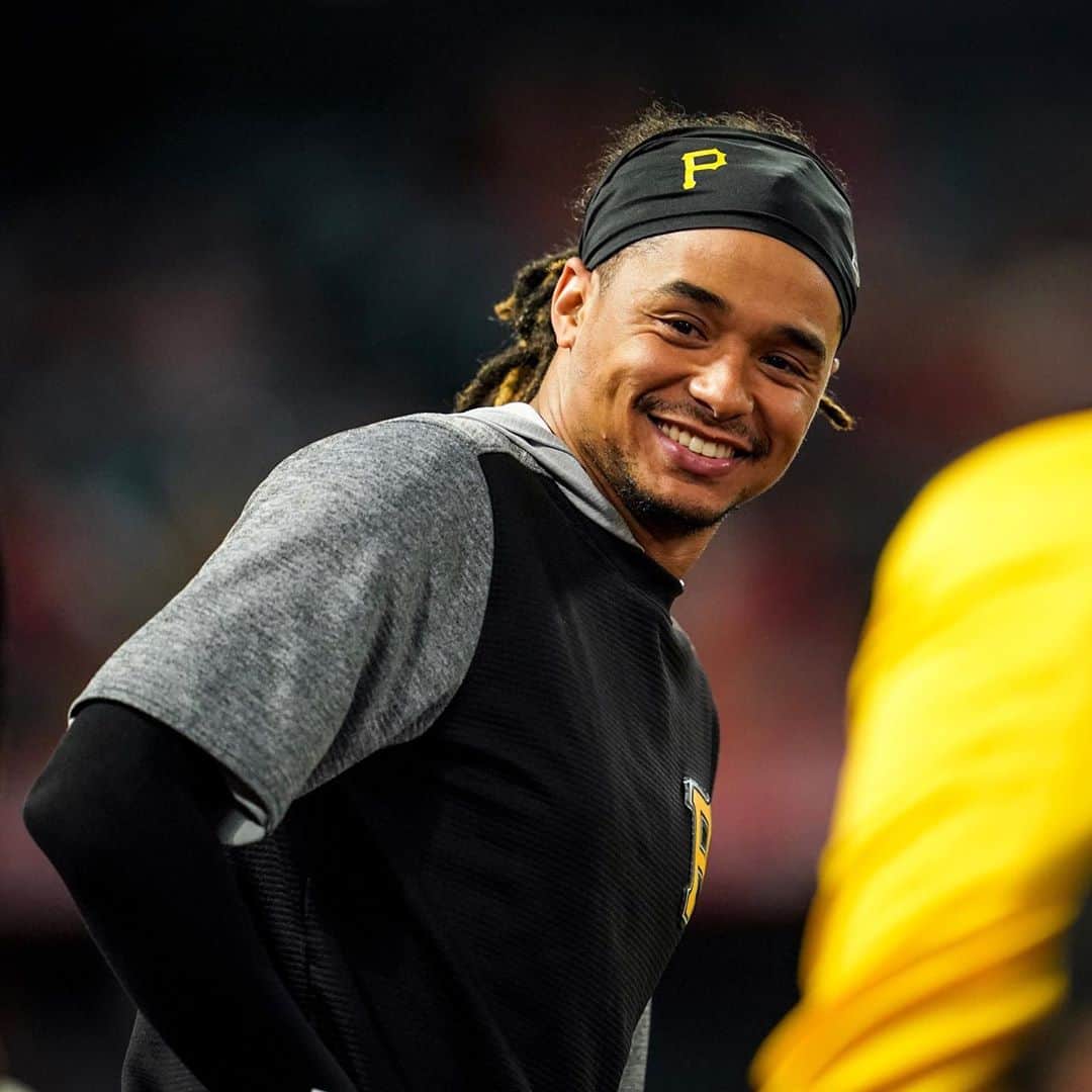 のインスタグラム：「Happy Birthday, @chrisarcher24! 🥳」