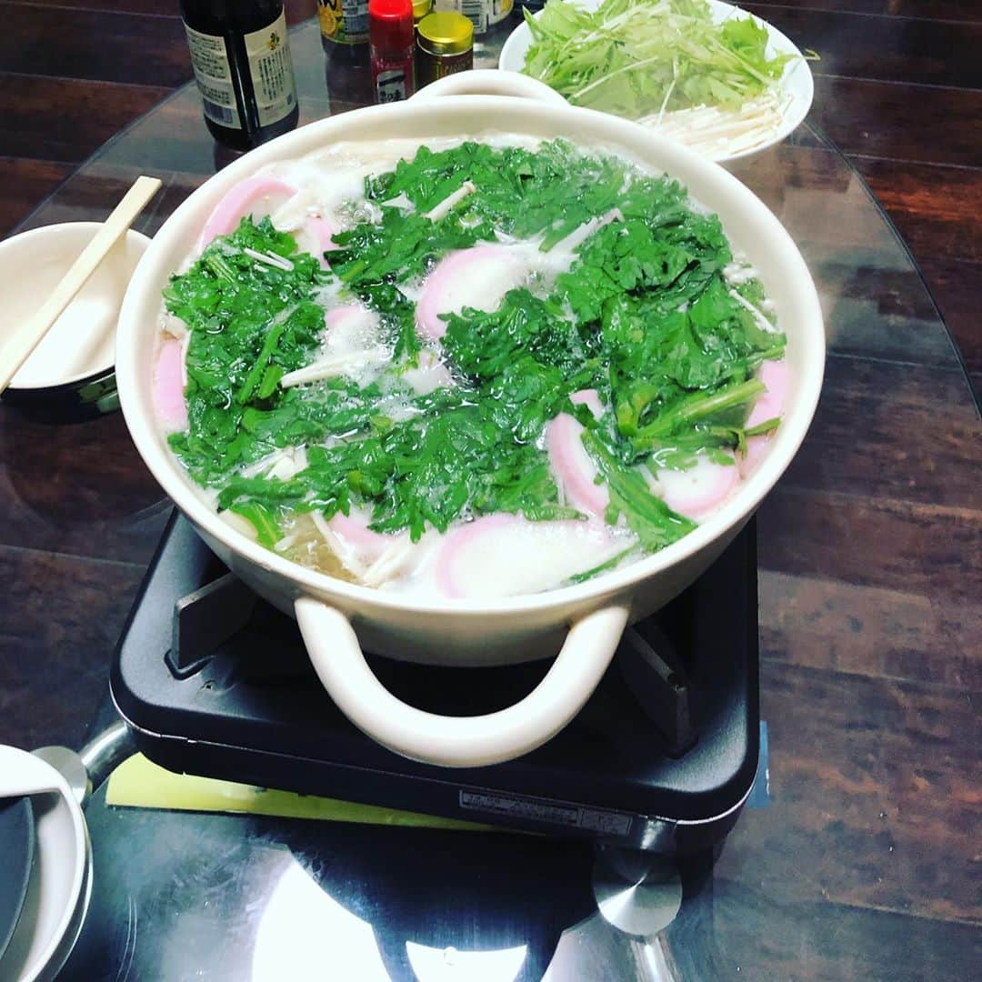 鈴木尚広さんのインスタグラム写真 - (鈴木尚広Instagram)「鍋の季節がやってきましたー」9月26日 23時31分 - suzukitakahiro12