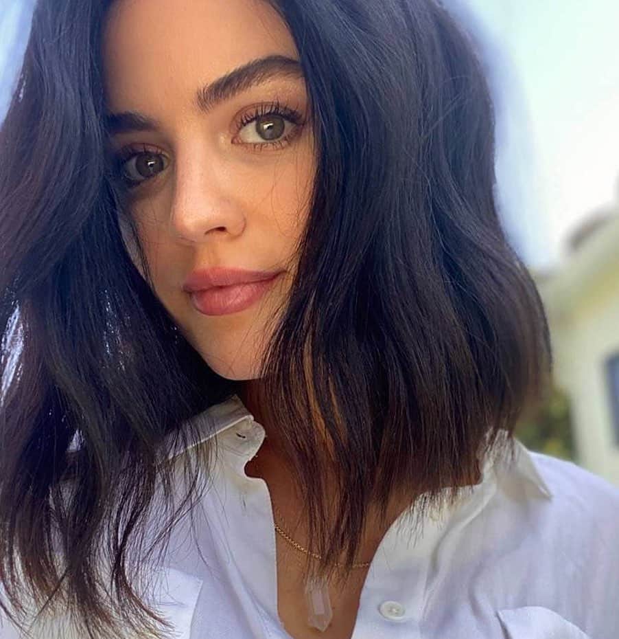 ルーシー・ヘイルのインスタグラム：「As we head into this fall, so many decisions lie ahead of us—about school, about work, about our future. Before making any choices, it’s important to really be informed about all of your options. As a #BayerPartner, I encourage women to take some time to do their research. Kyleena® (levonorgestrel-releasing intrauterine system) 19.5mg was for me, and only you and your doctor can discover what is best for you. Visit Kyleena.com or link in bio. ⁣ ⁣ Rx only. Lucy is a Kyleena user and has been compensated for her time. Individual experience may vary. Intended for US audiences only. ⁣ PP-PF-WHC-IUS-US-1014-1」