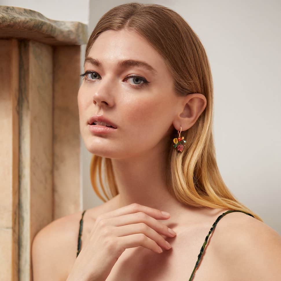 Saks Fifth Avenueのインスタグラム：「NEW AT SAKS: Jewelry designer @sharon_khazzam love for color and gemstones inspire her one-of-a-kind pieces, wearable for everyday.」