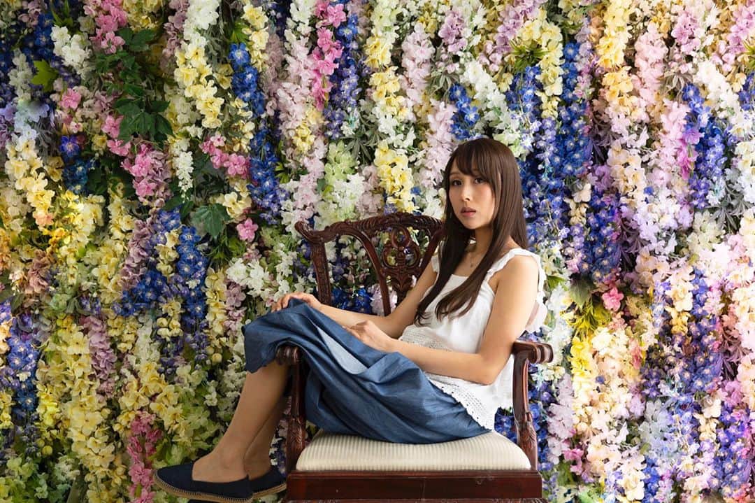 小池ジョアンナのインスタグラム：「#Dセレクション 8〜10月もエンディングテーマ担当させて頂いています。 #テレビ埼玉 #テレビ和歌山 #岐阜放送 でご覧頂けます！！ 是非チェックしてね✨✨  #小池ジョアンナ #あなたへ #newsong #告知 #お知らせ #news #announcement」