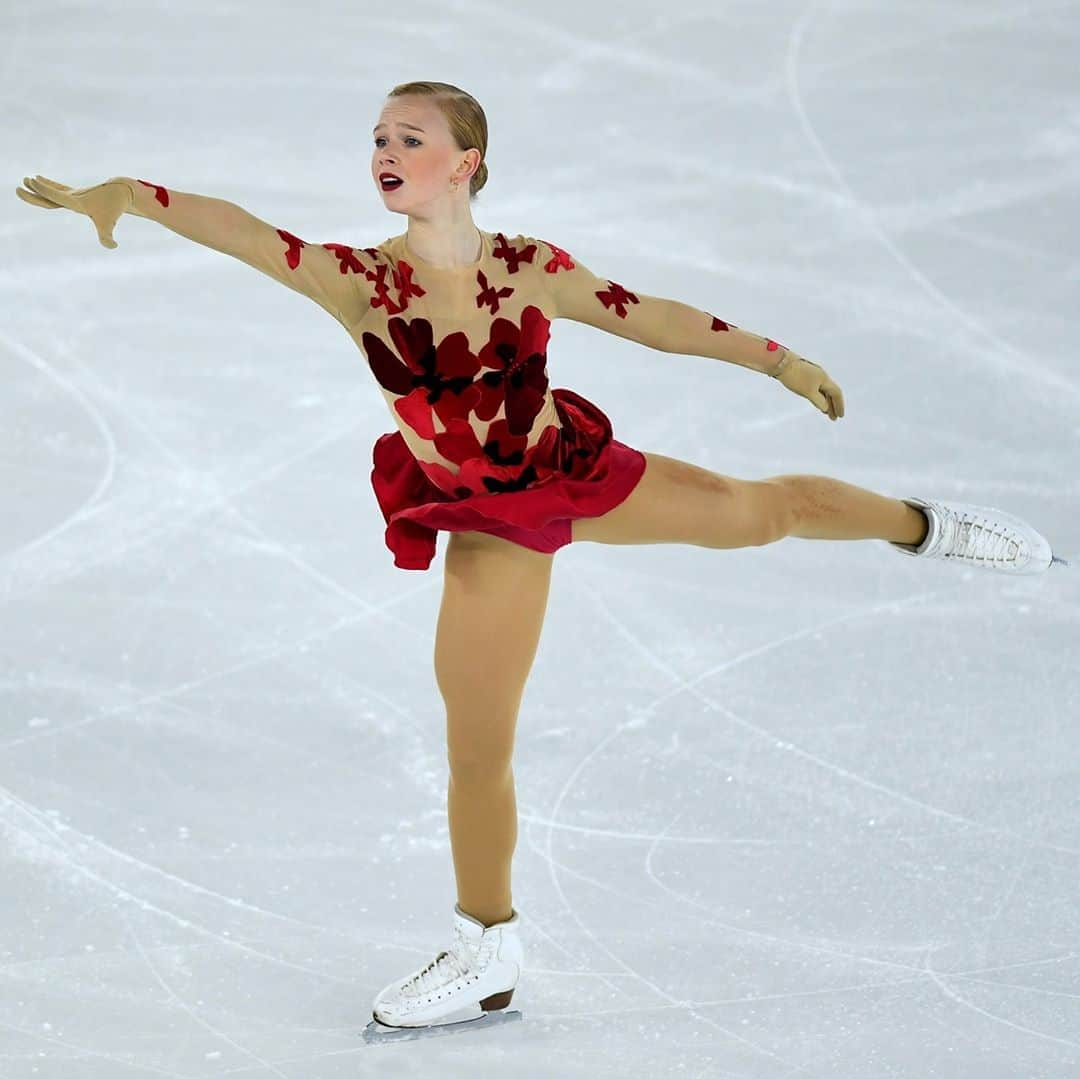 オリンピックチャンネルさんのインスタグラム写真 - (オリンピックチャンネルInstagram)「Lying third after the short program, Eva-Lotta Kiibus 🇪🇪 made fewer mistakes than her rivals to move up to the first place and win her first Challenger Series title. ⛸️⁠ ⁠ Hit the link in bio to read our full recap! 📝⁠ ⁠ @lottaskating @isufigureskating #FigureSkating」9月27日 1時02分 - olympicchannel_x