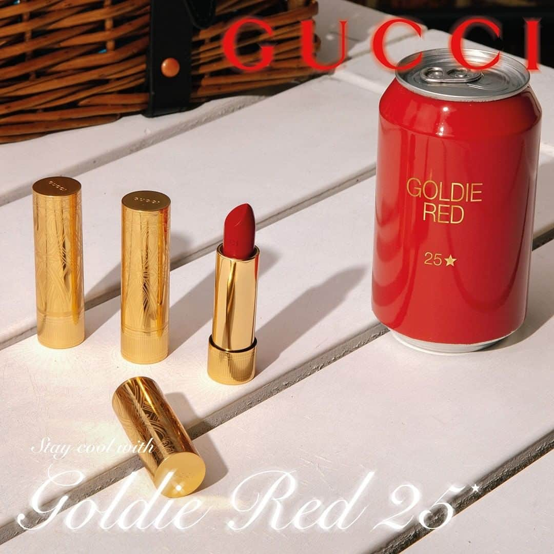 グッチさんのインスタグラム写真 - (グッチInstagram)「First seen on @guccibeauty, a new set of images and videos celebrate the House’s most emblematic lipstick shade, #GoldieRed25. Diverse characters are captured with unexpected objects all matching the shade. Worn here is Rouge à Lèvres Voile featuring a sheer formula. Discover more through link in bio. @alessandro_michele #AlessandroMichele #GucciBeauty」9月27日 1時00分 - gucci