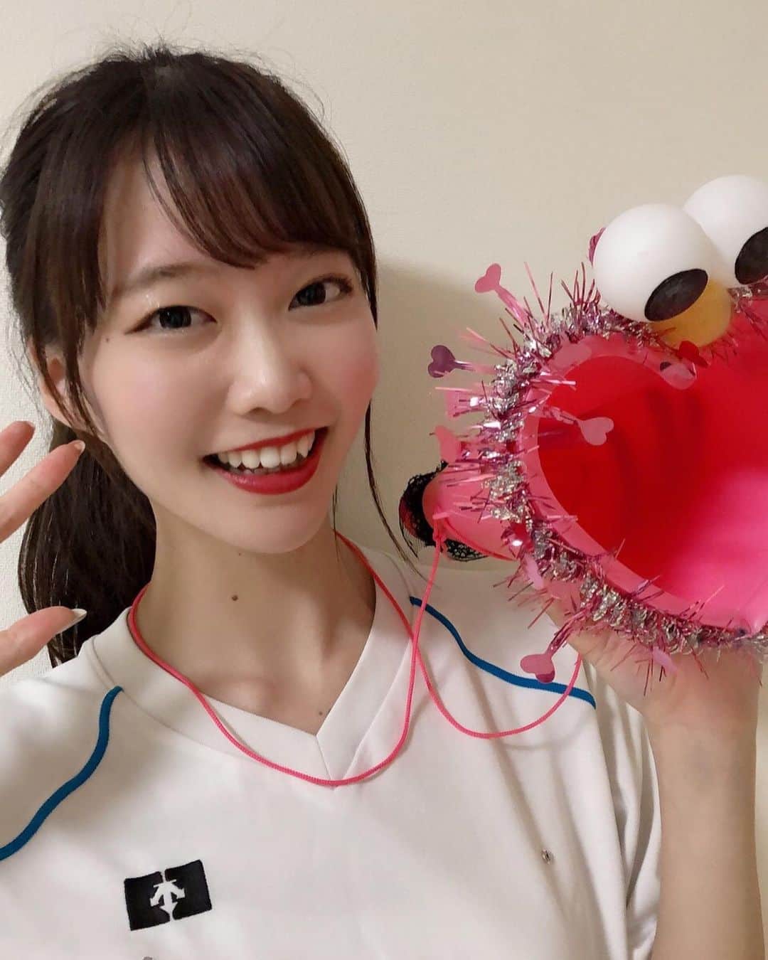 齋藤佳穂のインスタグラム：「SHOWROOMでのイベントが終了しました🌈 みなさんがひとつになって私のことを応援してくださって、とっても感動しました😭ありがとうございました✨ 今もまだドキドキしてます 引き続き、応援してくださる皆さんと一緒に初心を忘れず精一杯頑張りたいと思います！今後もよろしくお願いします🥺  #showroom #体操服 #メガホン #ミスキャンパス立命館  #ミスキャン」