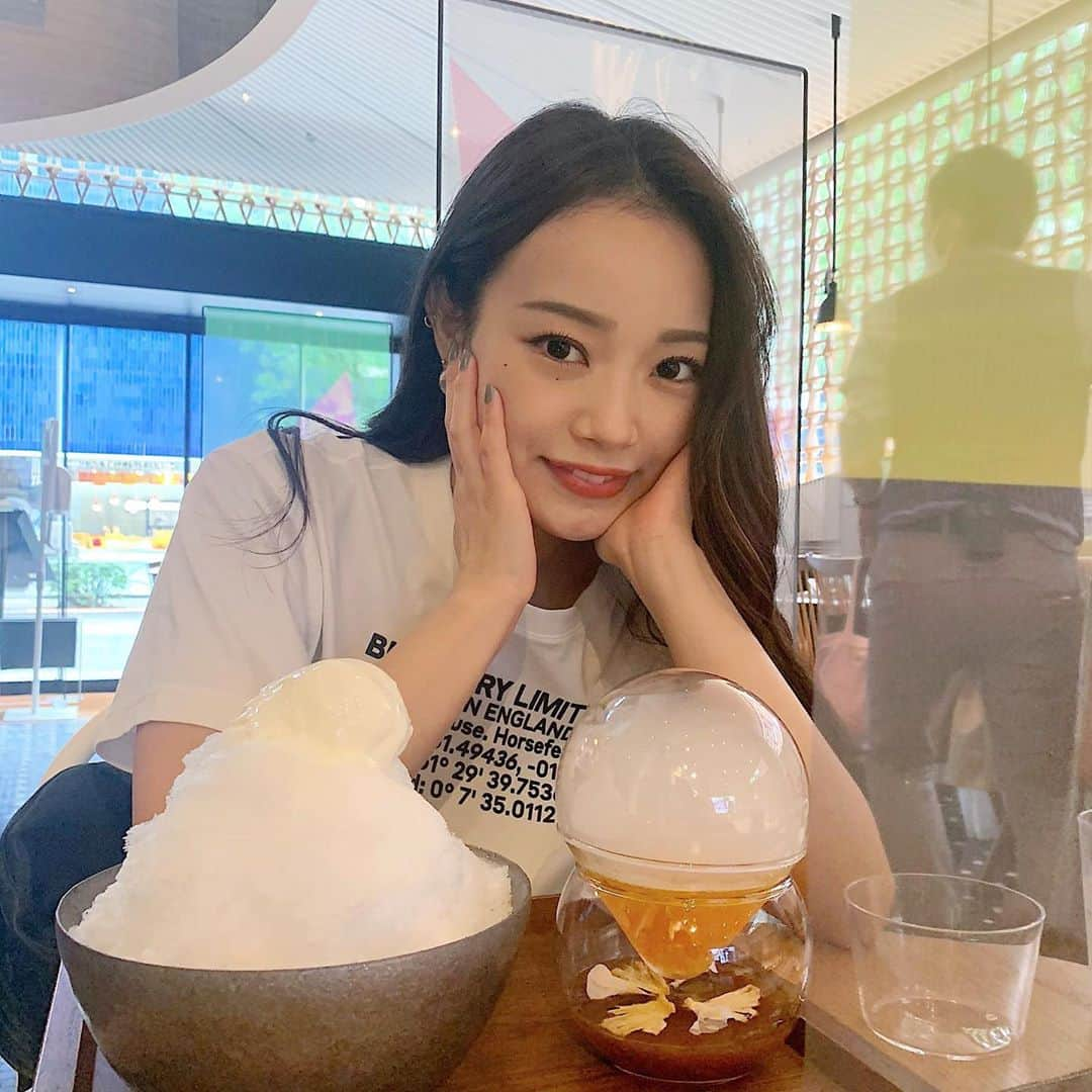 青科まきさんのインスタグラム写真 - (青科まきInstagram)「この前行った。 食べたかった﻿かき氷🍧﻿大好きなパッションフルーツ×ヨーグルトアイス」9月27日 10時54分 - maki_aoshina