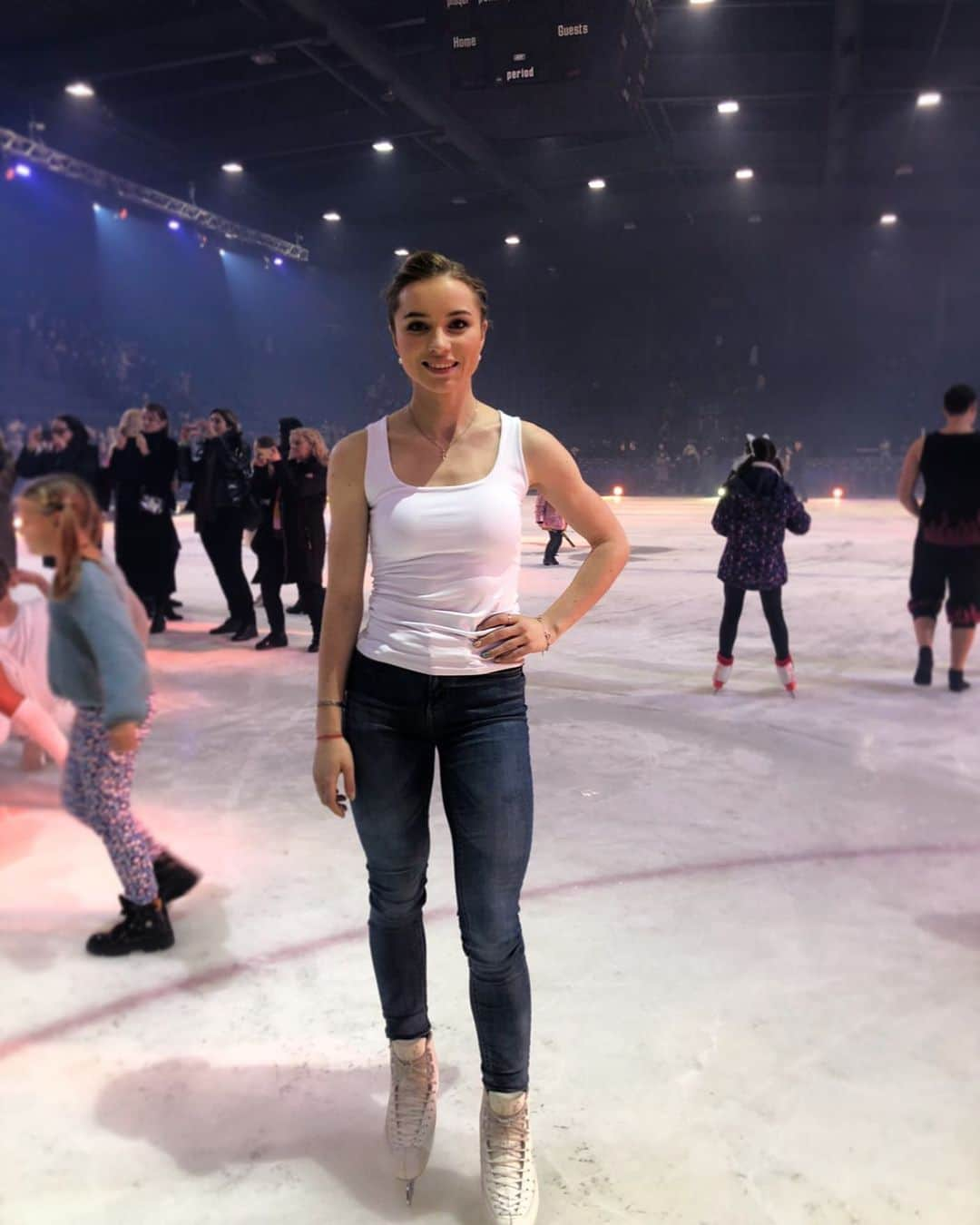 アレキサンドラ・ゴロフキナさんのインスタグラム写真 - (アレキサンドラ・ゴロフキナInstagram)「🖤 My happy place ✨⛸ #throwback  ••• #figureskating #iceskating #lithuania #vilnius #edeaskates #johnwilsonblades #edea #skating #show #showtime #ice #icerink #figureskater #happy #happyplace #staysafe #stayhealthy #stayactive #zara #zarawoman #white #фигурноекатание #dailusisciuozimas #lietuva」9月27日 3時21分 - alikalexandra