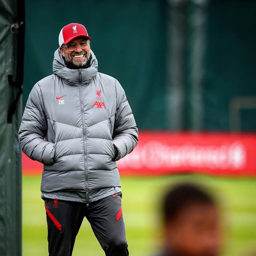 リヴァプールFCさんのインスタグラム写真 - (リヴァプールFCInstagram)「Always smiling 😁😁 Our Reds 🤗 #LFC #LiverpoolFC #Liverpool #Melwood」9月27日 3時30分 - liverpoolfc