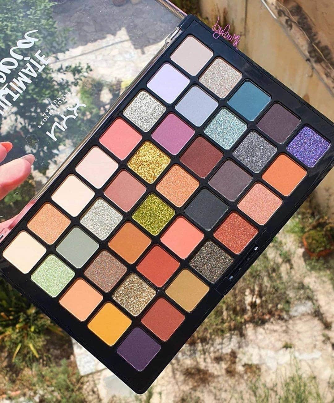 NYX Cosmeticsさんのインスタグラム写真 - (NYX CosmeticsInstagram)「Which shade from our Ultimate Utopia Shadow Palette would you hit pan on first? 🌈✨ • #regram @bylaumk #nyxcosmetics #nyxprofessionalmakeup #crueltyfreebeauty」9月27日 4時28分 - nyxcosmetics