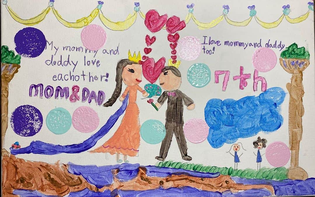 チソンのインスタグラム：「우리의 결혼기념일! ❤️ 지유가 그린 그림. Sep 27. 2020」