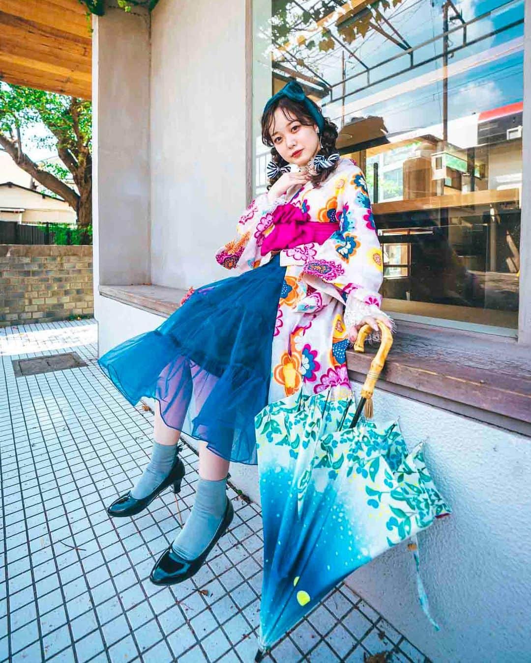 kenta_soyoungさんのインスタグラム写真 - (kenta_soyoungInstagram)「Don’t wait.  The time will never be just right.. . . . 晴れの日も雨の日も曇りの日もここの光と、花のんの着物と、それに包まれた子たちの笑顔が好き。 . . . model: @karenph0215  coordinate: @kamakura.kimono.kanon」9月27日 8時05分 - kenta_soyoung