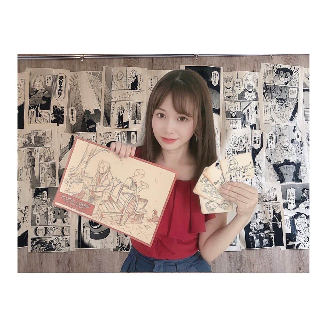 小河結香のインスタグラム：「鋼錬カフェ☕️💕 1ヶ月前に行ったやつやっと更新✋ 昼は毎日毎日どっかでランチしてるから またフラっと1人行ってきた件😅 アニメ見たのだいぶ前であんま 覚えてなかったんだけどとにかくエモかった💖 欲がなかった分引きも神ってた👍 満腹食べて帰宅🐷 気が向いたら動画もUPします💨 #鋼錬カフェ #鋼の錬金術師 #コラボカフェ #アニぱらカフェ #ヲタ活 #アニヲタ #1人参戦 #ランチ #コラボメニュー」