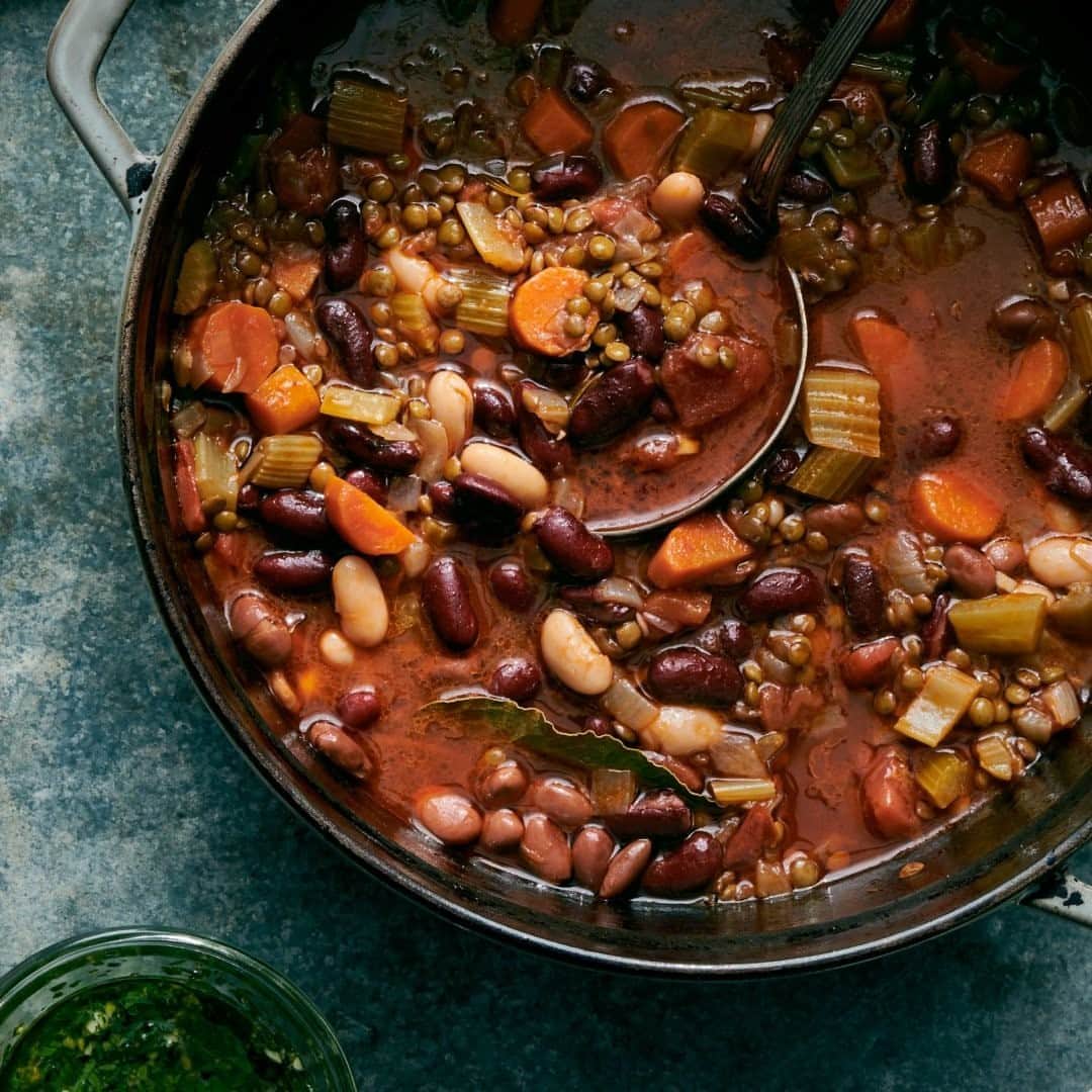 Food & Wineさんのインスタグラム写真 - (Food & WineInstagram)「We heard soup season's coming, and we'll be ready! Tap the link in our bio for @msinskey's lentil and bean stew with gremolata, from our October issue. 📷: @dmalosh」9月27日 8時45分 - foodandwine