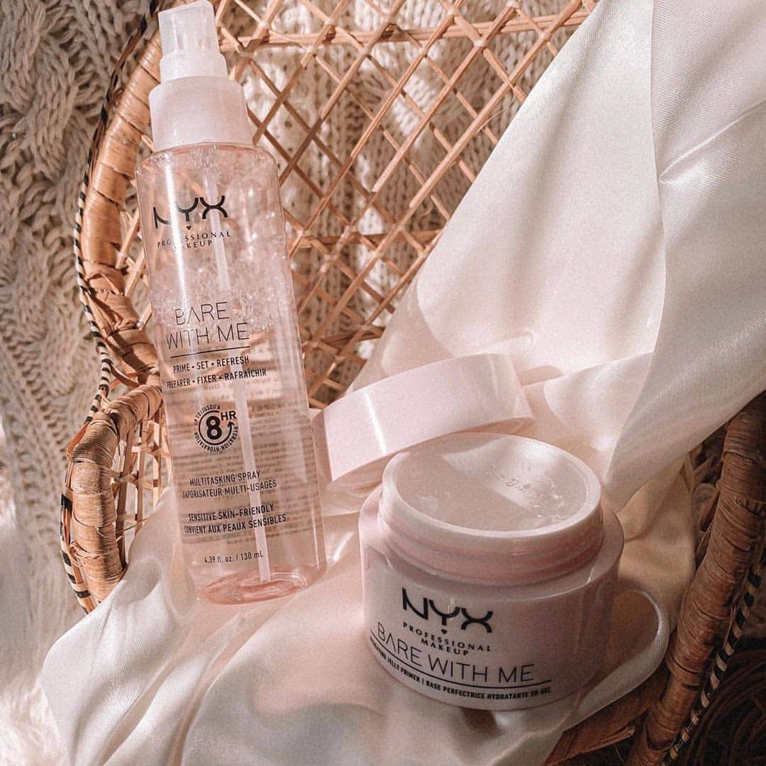 NYX Cosmeticsさんのインスタグラム写真 - (NYX CosmeticsInstagram)「@overglowmatic snaps a pic of her everyday essentials for keepin' her skin extra hydrated 💧 Who else is loving our Bare With Me collection? 🙋‍♀️ • #nyxcosmetics #nyxprofessionalmakeup #crueltyfreebeauty」9月27日 8時58分 - nyxcosmetics