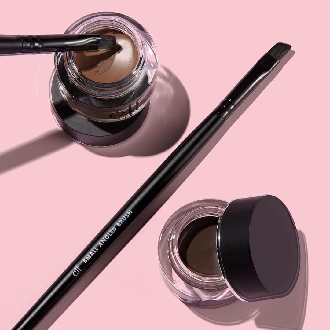 e.l.f.さんのインスタグラム写真 - (e.l.f.Instagram)「She’s beauty and she’s grace… she’s @influenster’s 2020 Reviewers’ Choice Award Winner for Best Mass Brow Product 🏆👏   Our Lock on Liner & Brow Cream glides on smooth to sculpt, shade, and define brows as well as doubling as an eyeliner (and eyeshadow!) for gorgeous long-lasting color.   We are so glad you love it as much as we do!  Tap to shop for $4 💖 #eyeslipsface #elfingamazing #elfcosmetics #crueltyfree #vegan」9月27日 9時42分 - elfcosmetics