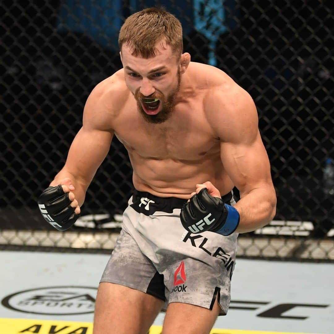 UFCさんのインスタグラム写真 - (UFCInstagram)「PURE EMOTION 🇸🇰 @Lajosko.Klein makes a statement in his UFC debut.   [ Tune in NOW on ESPN2 & #ESPNPlus ]」9月27日 10時02分 - ufc