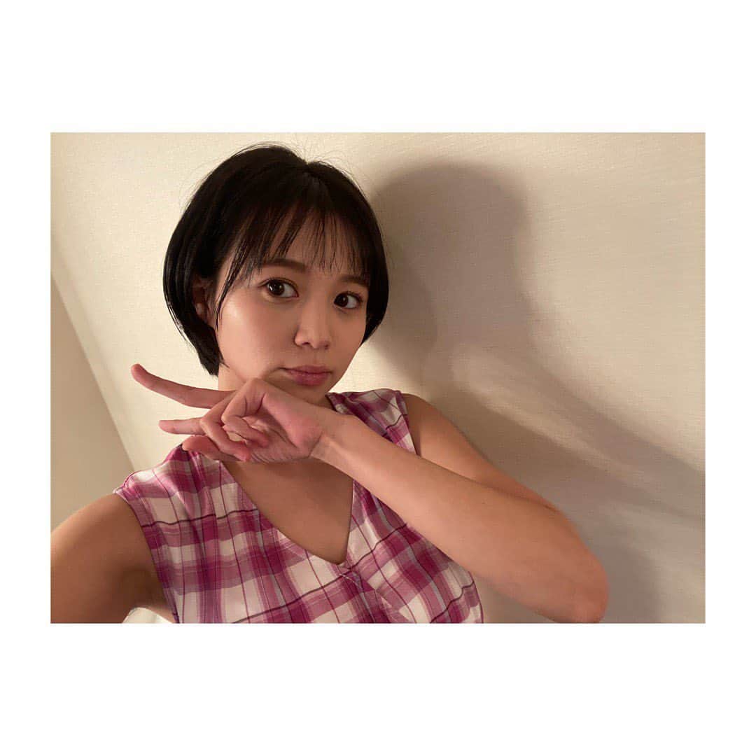 高木紗友希のインスタグラム：「髪きっちまった！🥵 #我慢できなかったぺろ」