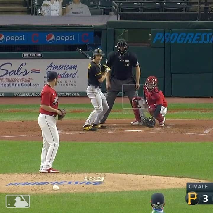 のインスタグラム：「Reynolds Report: 📋 Crushed. #LetsGoBucs」