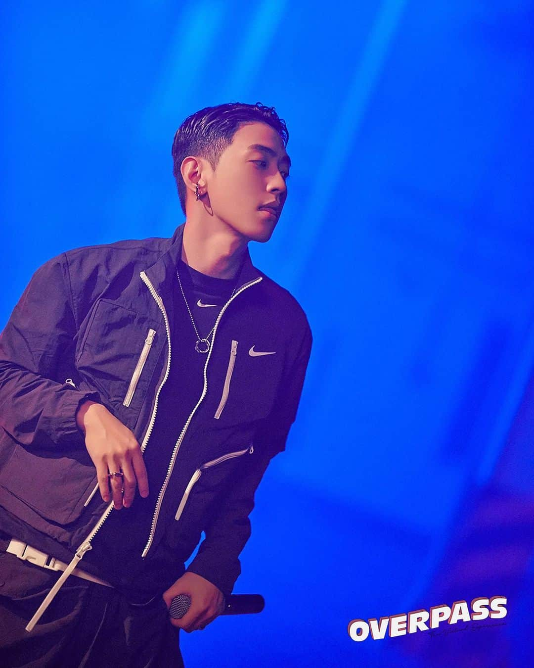 GRAYさんのインスタグラム写真 - (GRAYInstagram)「곧 또 만나요-. 𝘀𝗲𝗲 𝘂 𝘀𝗼𝗼𝗻😜」9月27日 10時43分 - callmegray