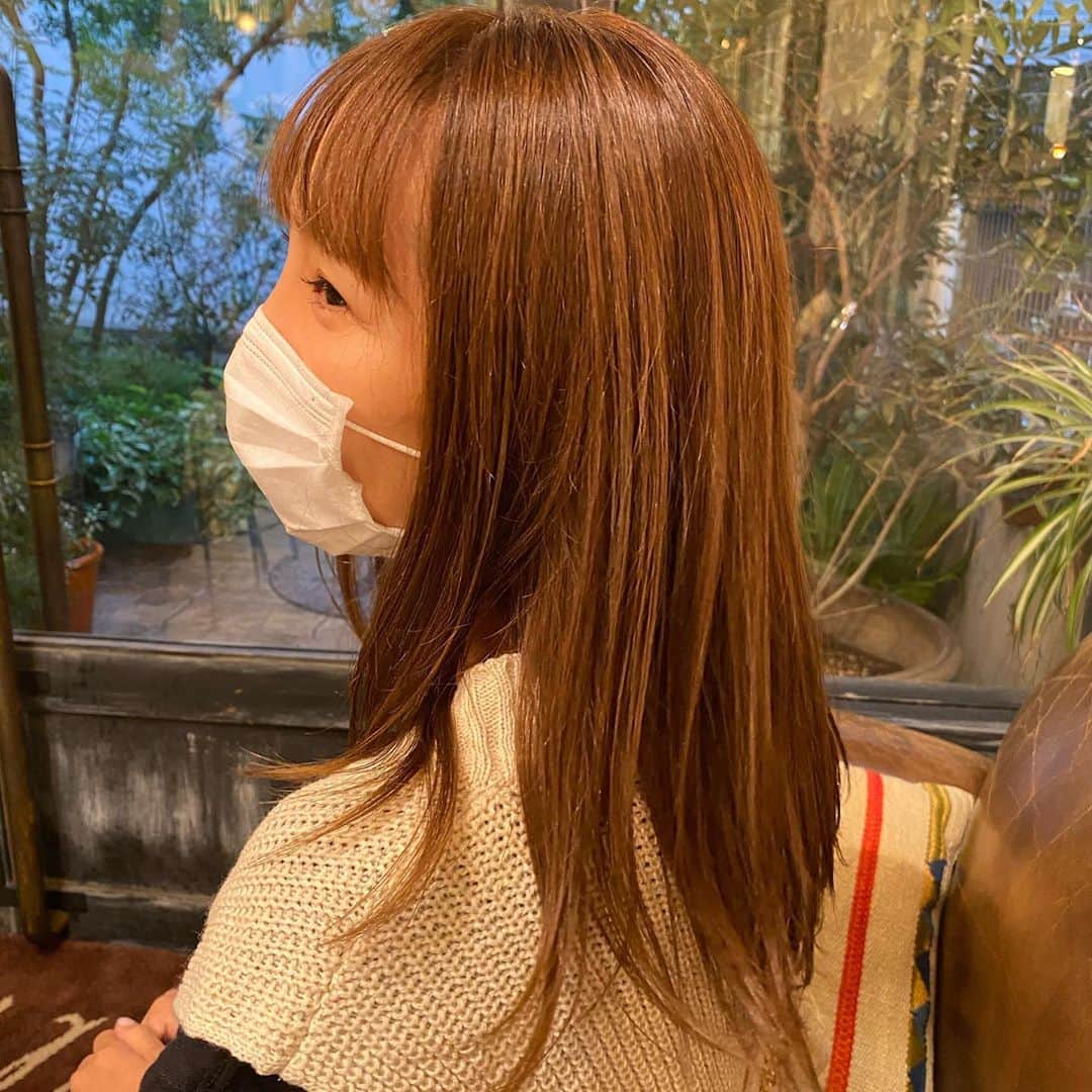 福長優のインスタグラム：「♡ @hair_salon_belle  @belle_daisukehorinouchi   はい、今回もオーダー以上の仕上がり ありがとうございましたぁ🤎🤎🤎  スタッフのみんな優しくて たくさん話してくれて嬉しい←  #belle#美容室#表参道#表参道美容室  #無加工」