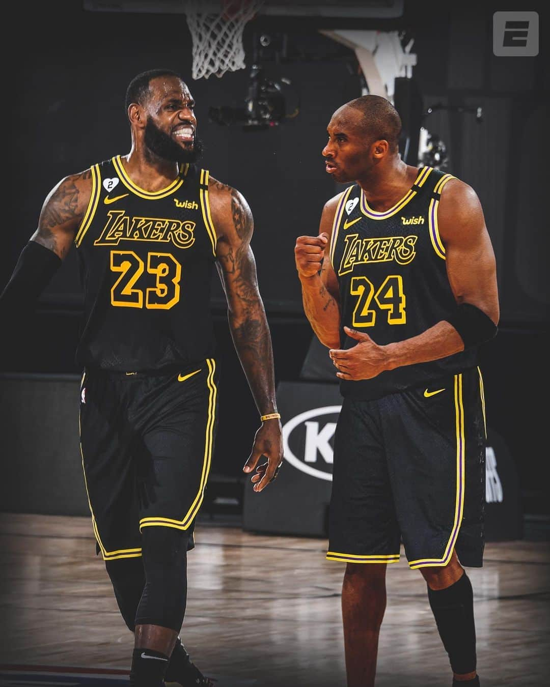 スポーツセンターさんのインスタグラム写真 - (スポーツセンターInstagram)「Last Laker to lead the team to the Finals: Kobe⁣ ⁣ Newest Laker to lead the team to the Finals: LeBron」9月27日 13時06分 - sportscenter