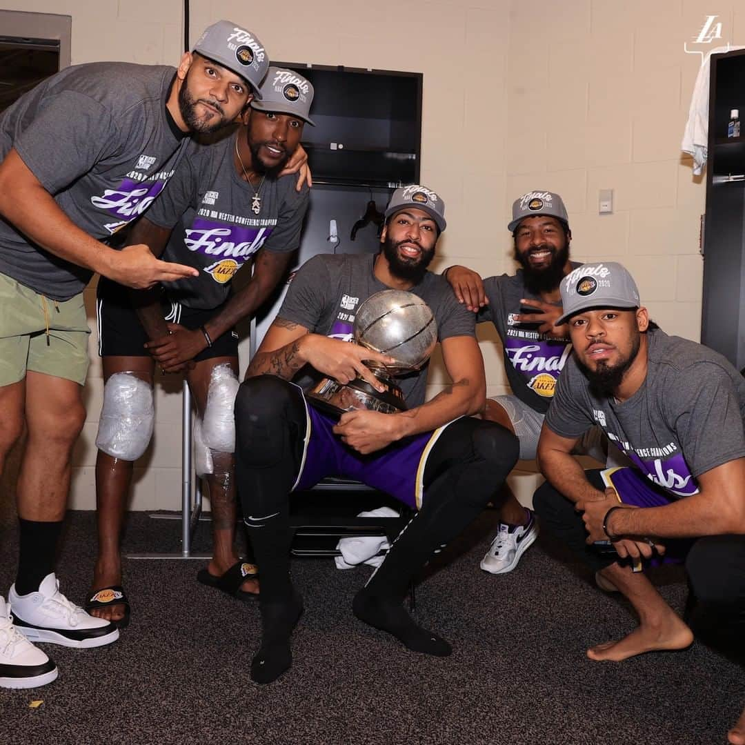 Los Angeles Lakersさんのインスタグラム写真 - (Los Angeles LakersInstagram)「Special Squad. On to the final round.」9月27日 14時04分 - lakers