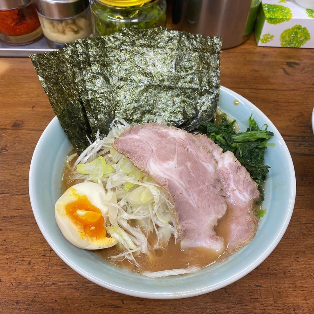 金巻ともこのグルメインスタ