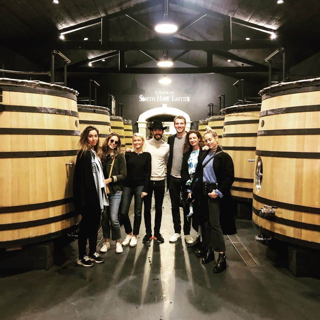 ジャン＝エリック・ベルニュのインスタグラム：「Week end with friends 🍷🍷🍷」