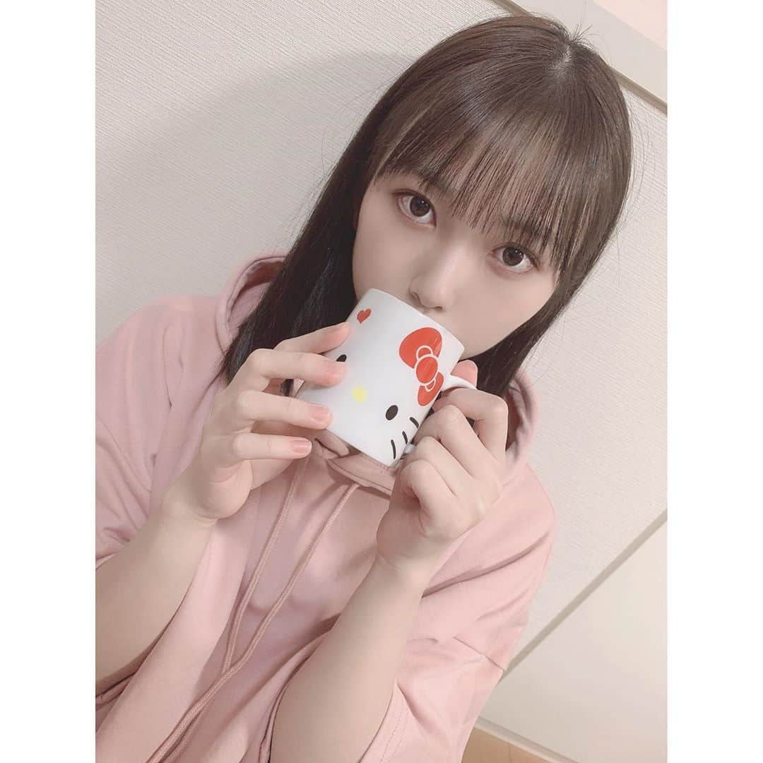 山内祐奈さんのインスタグラム写真 - (山内祐奈Instagram)「🤍☕️」9月27日 16時49分 - yuna_hkt48