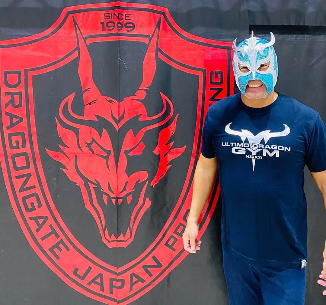 ウルティモ・ドラゴンのグルメインスタ