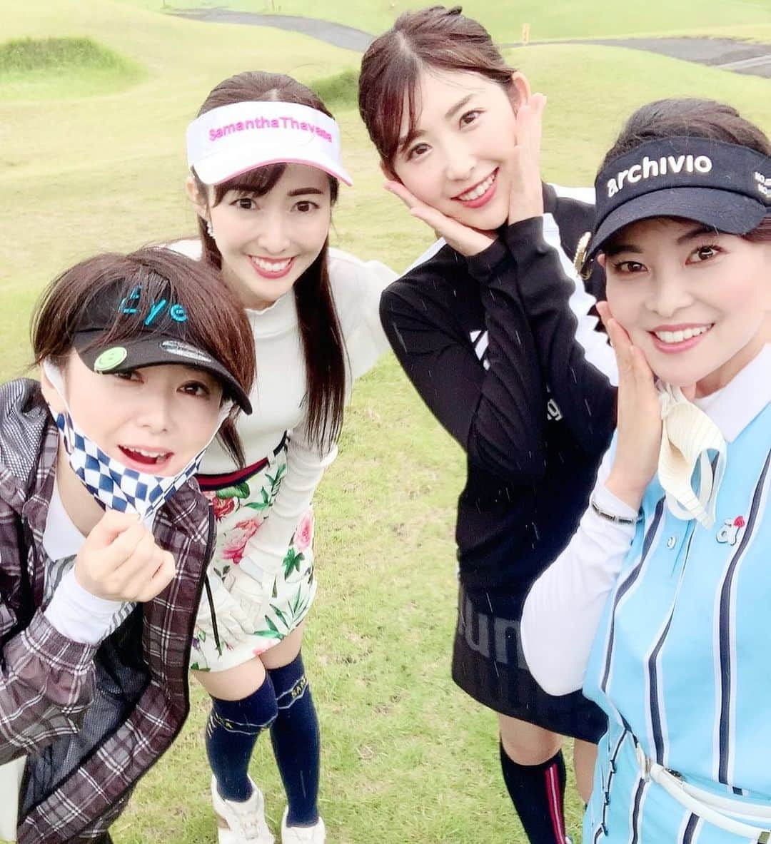 吉田玲奈さんのインスタグラム写真 - (吉田玲奈Instagram)「可愛いゴルファーちゃん達と💖⛳  高い声を真似したけど無理でした️🥰  #霧雨ゴルフ #ランチに #レモンサワー🍋 #顔が真っ赤💦 #golf #golfwear  #golfstagram  #beamsgolf  #archivio #callawaygolf  #eyevoltokyostore  #ゴルフ女子 #ゴルフ大人女子 #セントフォース #キャスター #タレント #reinagolf」9月27日 17時15分 - reina.yoshida.ciel.1218