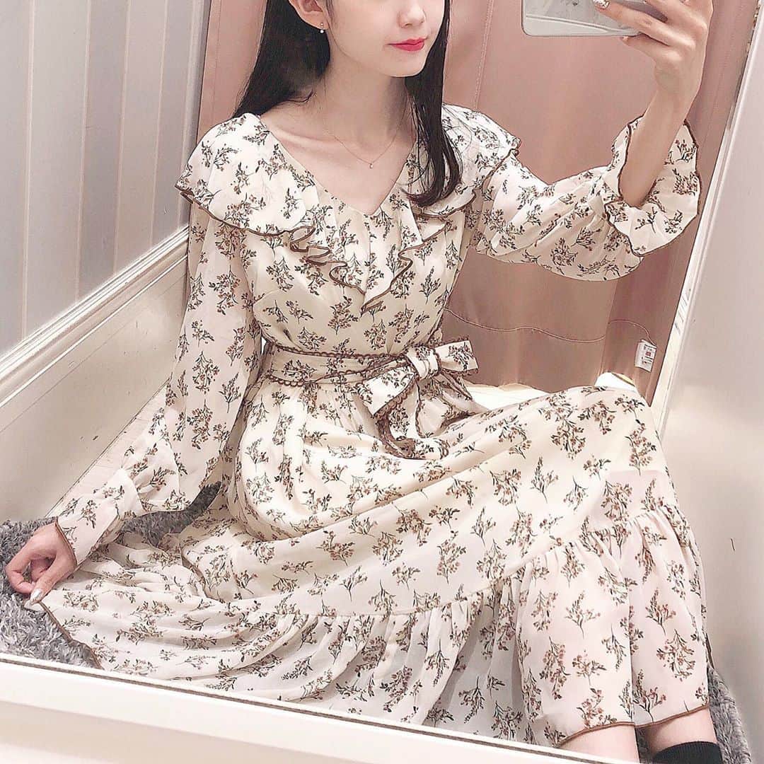 Y's花柄ワンピース