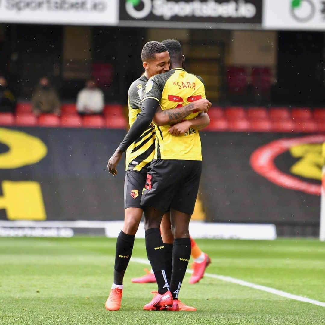 ワトフォードFCさんのインスタグラム写真 - (ワトフォードFCInstagram)「Bom Dia 😄」9月27日 17時40分 - watfordfcofficial