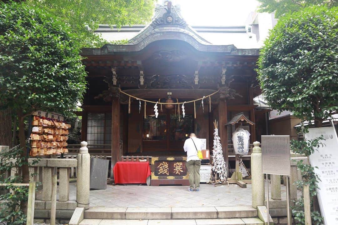 石井輝明さんのインスタグラム写真 - (石井輝明Instagram)「今年も西本くんと小野照崎神社に行ってきました。 いくら願っても結局は自分自身がどう過ごすか。 頑張りましょう。」9月27日 17時42分 - comandanteishii