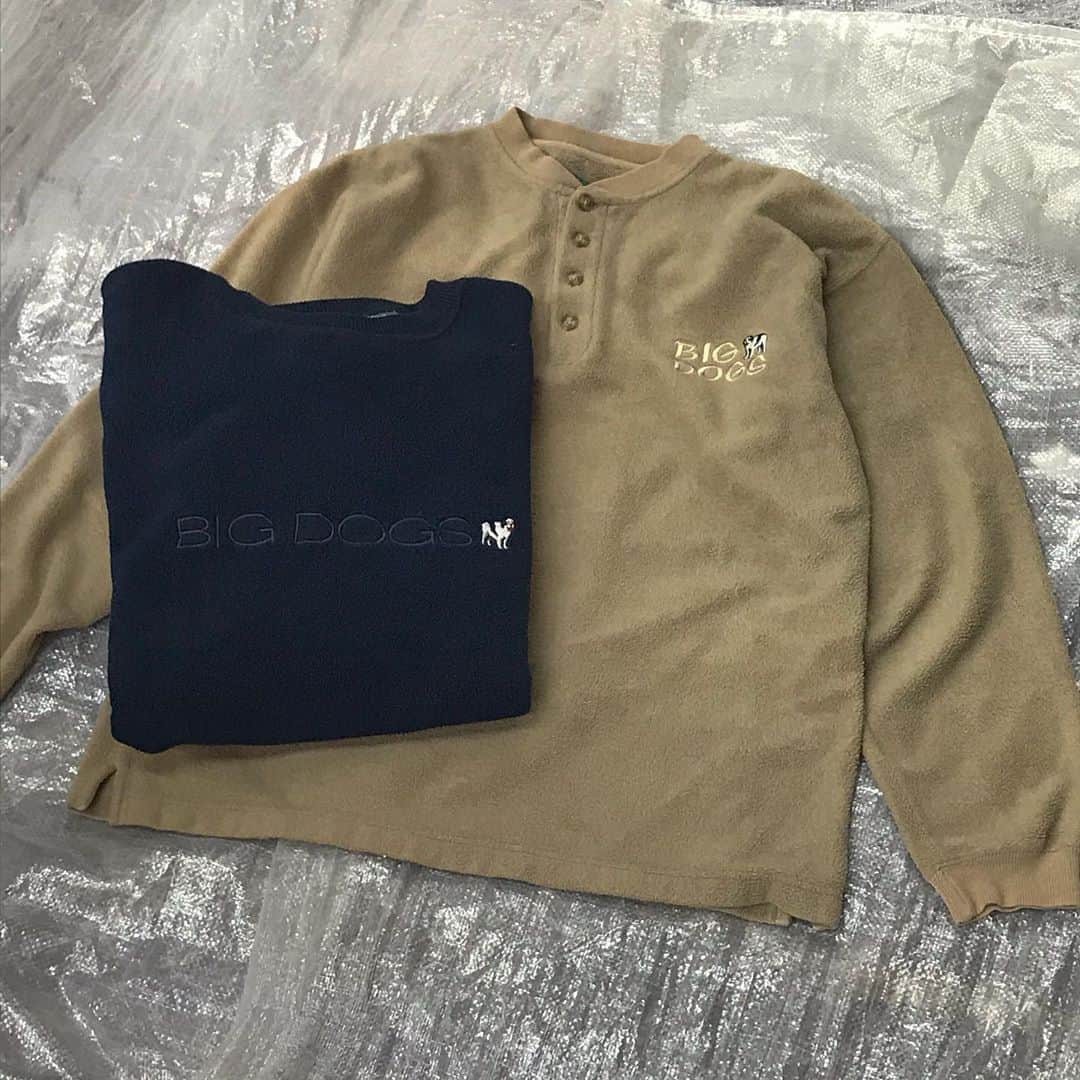 のインスタグラム：「big dogs fleece ㅤㅤㅤㅤㅤㅤㅤ ※通販ご希望の方はDMにてお問い合わせください。 ㅤㅤㅤㅤㅤㅤㅤ #tokyo #shimokitazawa #mabataki #bigdogs #fleece  #東京 #下北沢 #古着 #下北沢古着屋 #マバタキ #ブランド古着 #フリース」