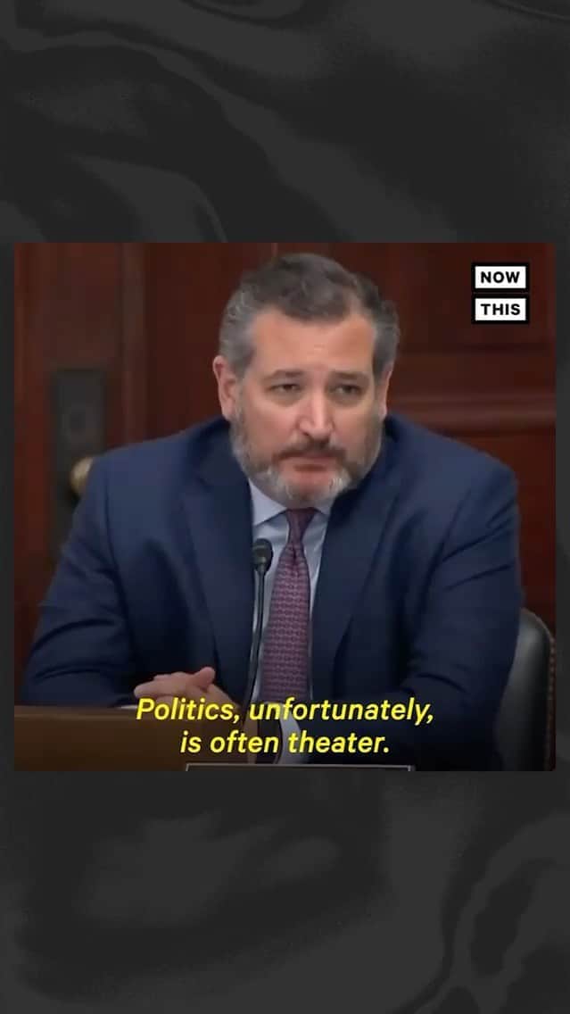 レナ・ヘディのインスタグラム：「Watch  Amy Klobuchar  speak truth with such power and eloquence. Ted Cruz opens with nonsense. No surprise.」