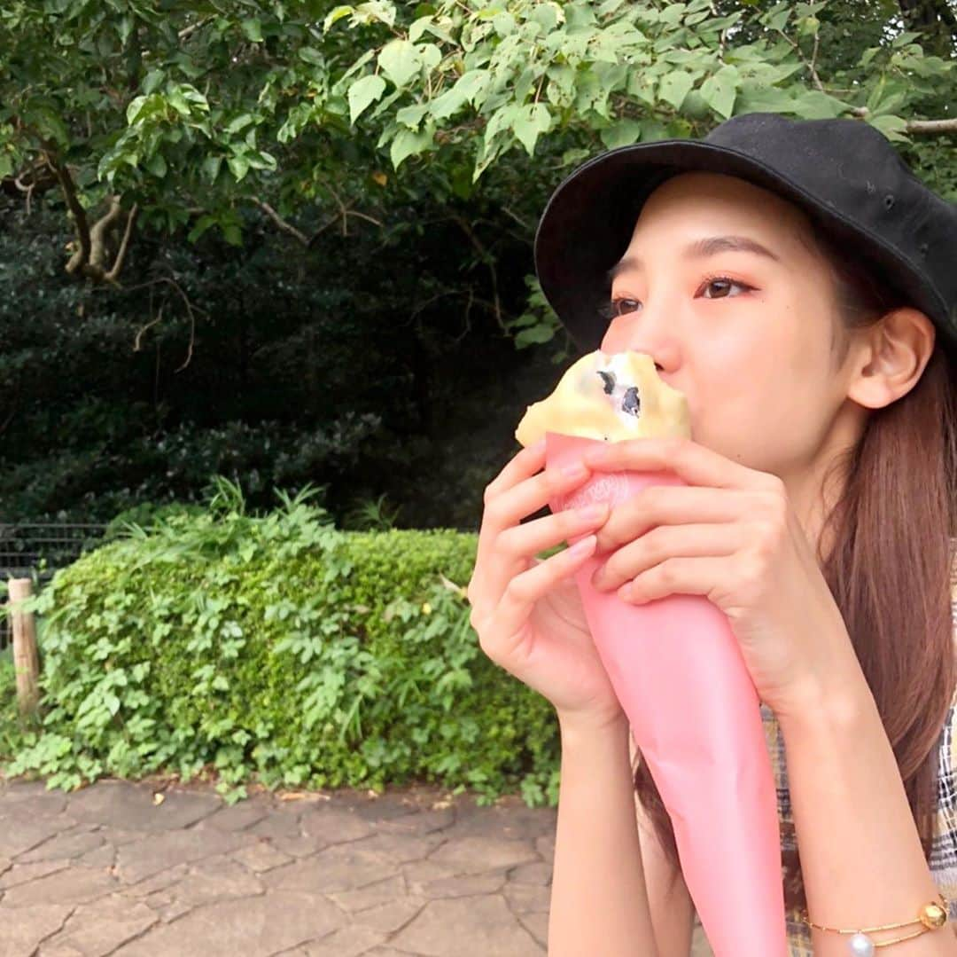 飯窪春菜さんのインスタグラム写真 - (飯窪春菜Instagram)「ちょっと前に、クレープを食べた時の🍰📷 ブルーベリーチーズケーキ味を食べました☺️ 皆さんは何味のクレープが好きですか？  #crepe #sweets」9月27日 18時21分 - harunaiikubo_official