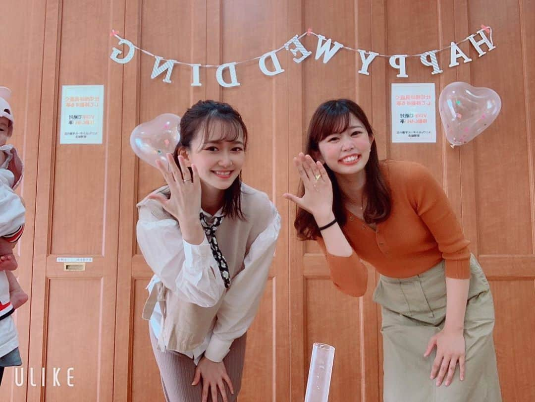 高橋茉奈さんのインスタグラム写真 - (高橋茉奈Instagram)「＊ 久々に女バレ集まれた🥺💓💓 美怜ぴょんにも会えて抱っこできて みんなからは結婚祝いもらって 幸せすぎたああ(；＿；)♥︎♥︎♥︎♥︎ みんなほんとにありがとう！！！！ そして早いけど、夏鈴おめでとう😭💍💕 ＊ 廉も誕生日おめでと！笑 #셀카#셀피#나#일상#여자#26살#94년생#일본인#패션#얼짱#셀스타그램#얼스타그램#인스타그램#맞팔은댓글#단발#단발머리#結婚祝い#お祝い#11年目」9月27日 18時32分 - 94.05.28