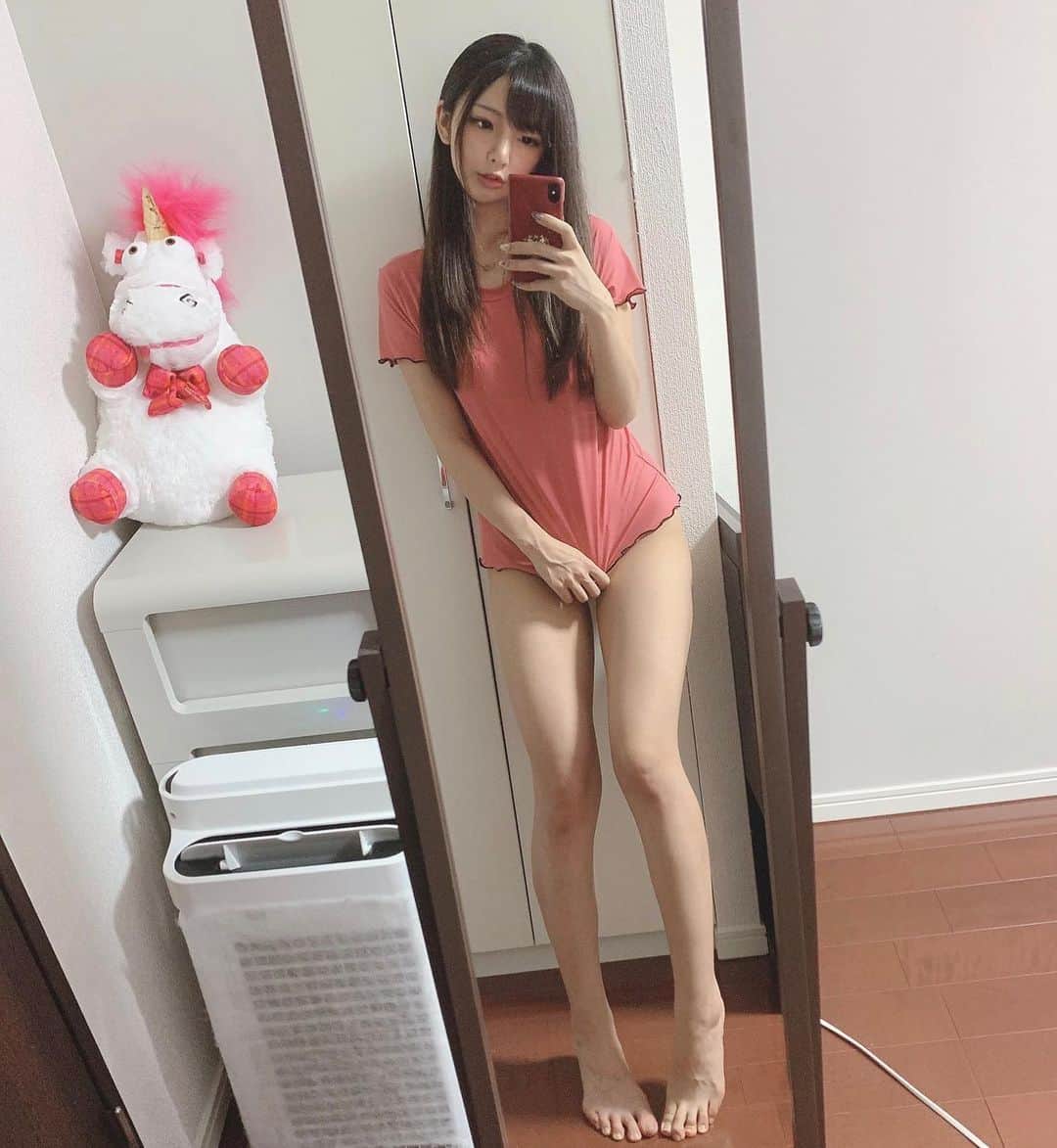 りっきゅんのインスタグラム：「. 足まとめその⑤ (未公開)」
