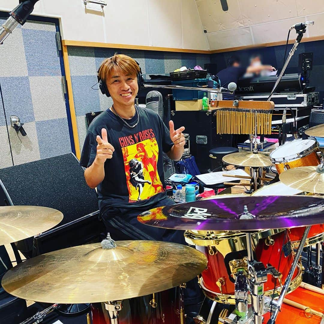 郷ひろみさんのインスタグラム写真 - (郷ひろみInstagram)「Hiromi Go Concert Tour 2020-2021﻿  “The Golden Hits”﻿ ﻿ Coming Soon！！﻿ ﻿ #郷ひろみ﻿ #hiromigo﻿ #中野周一﻿ #ジャパン﻿ #必見﻿ #お仕事﻿ #TheGoldenHits﻿ #D-4」9月27日 19時40分 - hiromigo_official