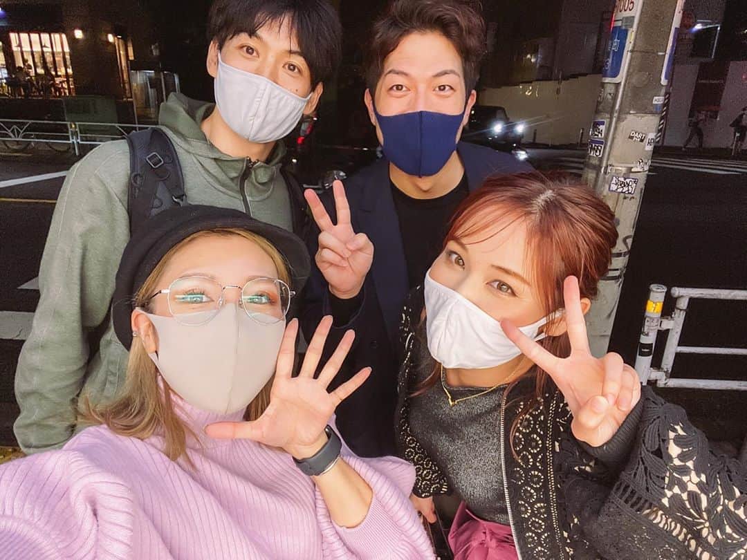 DJ CHI☆MEROのインスタグラム：「﻿ ﻿ いきマリ会🍽﻿ 二次会はいきなりマリッジ2の﻿ #チャリで来た でお馴染み"ユウタくん"﻿ のお店に行ってきました🍖﻿ 御馳走様でした！！﻿ ﻿ ﻿ ﻿ それぞれみんな前を向いて頑張ってます！﻿ ﻿ ﻿ ﻿ アメブロまた復活したいのだけど﻿ プライベートの投稿でも﻿ みんなまた見てくれるかなぁ…🥺？﻿ ﻿ ﻿  ﻿ ﻿ #いきなりマリッジ#アサドールデルプラド#中目黒#東京#ディナー」