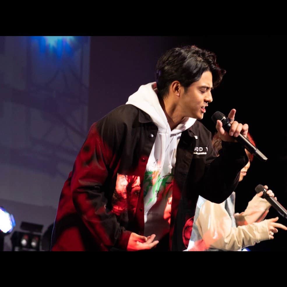 UNIONEのインスタグラム：「UNIONE Special Live -to you- 2020.9.26  #UNIONE #boyband #issy #live #concert #vocalist」