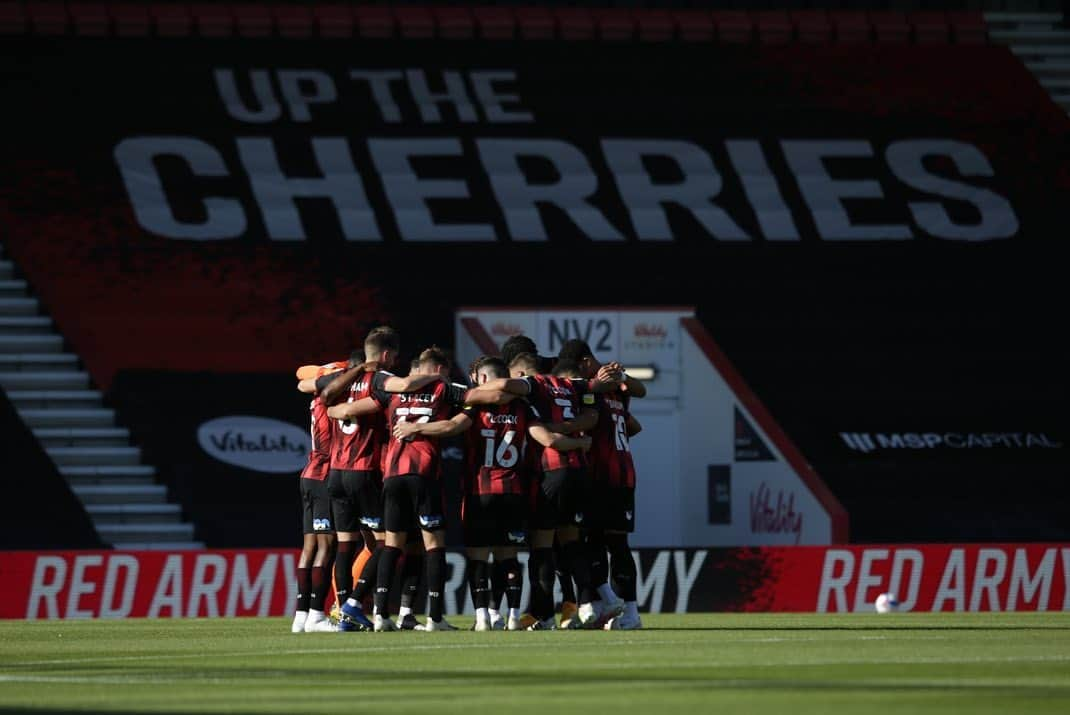 アスミル・ベゴヴィッチさんのインスタグラム写真 - (アスミル・ベゴヴィッチInstagram)「+3. Big win. Great effort boys. @officialafcb @ab1gk」9月28日 5時38分 - asmir1