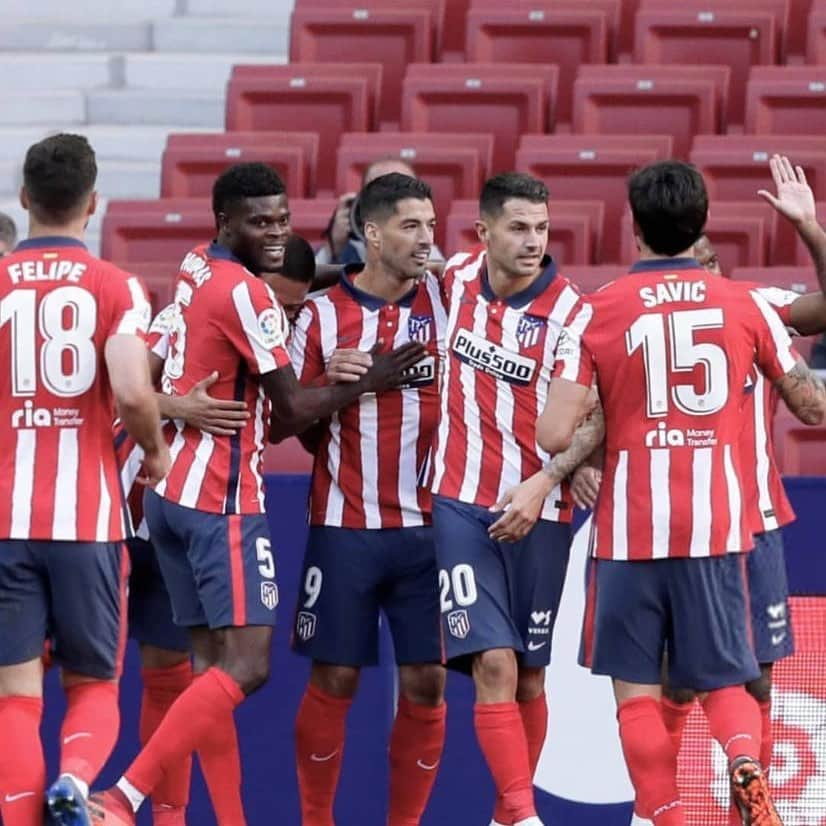 トーマス・パーテイのインスタグラム：「Primer partido de @laliga con un gran trabajo del equipo. #AupaAtleti 🔴⚪️」