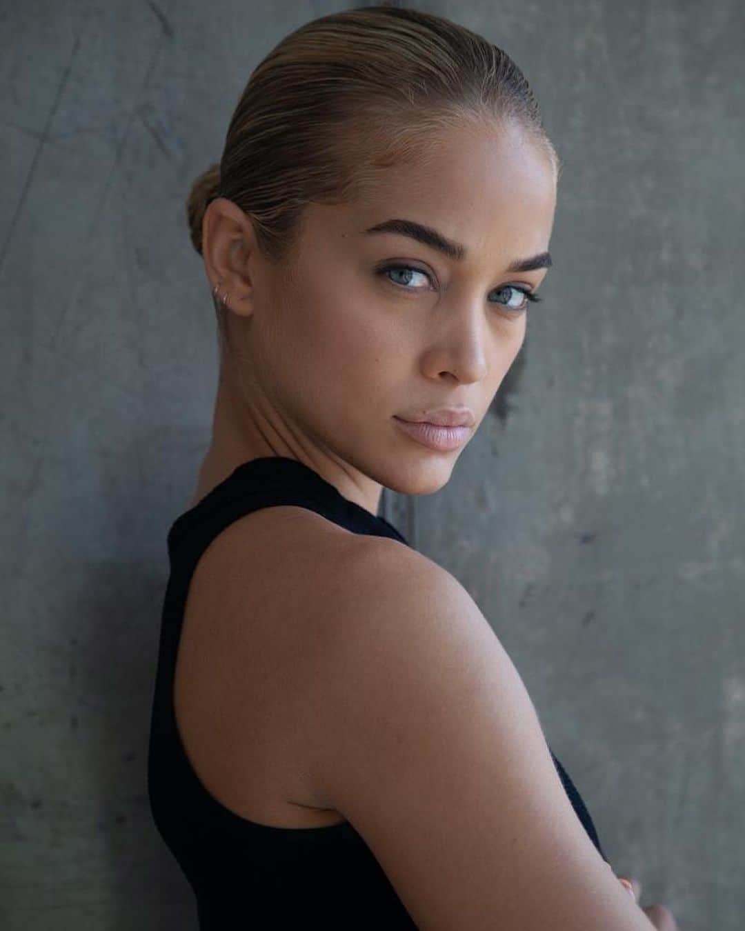 ジャスミン・サンダースのインスタグラム：「NEW YORK  New Digitals @thesocietynyc」