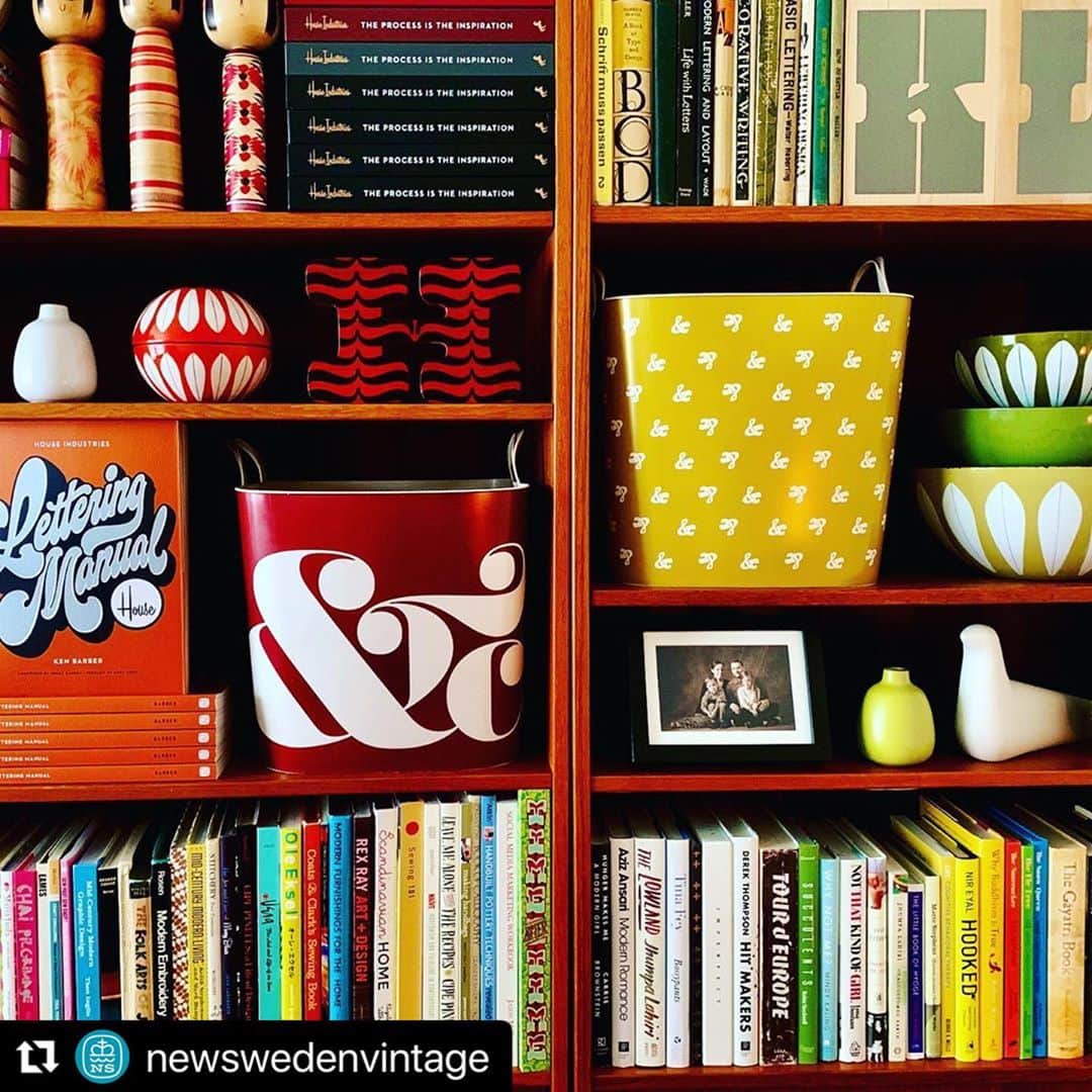 stacksto（スタックストー）のインスタグラム：「#Repost @newswedenvintage with @make_repost ・・・ My new quarantine hobbies include: setting up shelf backgrounds for Zoom meetings and IG Live broadcasts. Good thing I have a fully loaded stockroom and archive.」