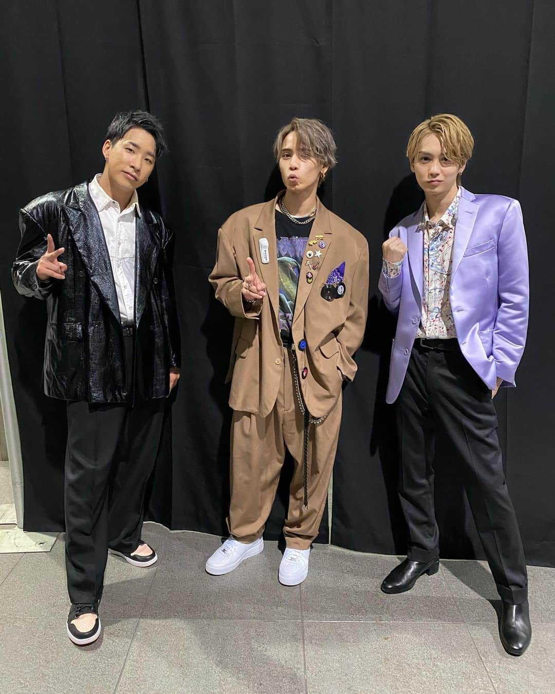 神谷健太さんのインスタグラム写真 - (神谷健太Instagram)「. LIVE×ONLINE EXILE TRAIN明るい光で溢れていました🤟✨  #EXILEさんの曲を #カバーという #いい経験をさせて頂きました #名曲ばかりのLIVEでしたね #みんな幸せになっちゃえ」9月27日 22時39分 - kenta.kamiya_