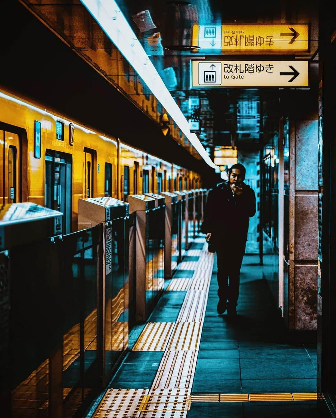 HAYAMI HANNAH ハナさん ど田舎さんのインスタグラム写真 - (HAYAMI HANNAH ハナさん ど田舎Instagram)「Ginza Line Tokyo Metro🚇 日本もはじめました。  #hayamihannah #streets_vision #tonekillers #moodygrams #urbanandstreet #citygrammers #creativeoptic #travelgram  #yourshotphotographer  #photography #streetphotography #artofvisuals #agameoftones #passionpassport #illgrammers #way2ill #heatercentral #fatalframes #visualambassadors #urbanandstreet #shotzdelight #streetclassics #urbanromantix #streetmobs #discovertokyo  #monstermoods #capitalshooters  #tokyocameraclub #adorama#sonyimages  #igersjp」9月27日 23時00分 - hayamihannah