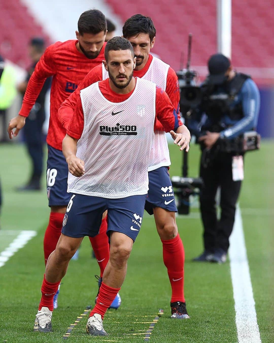 アトレティコ・マドリードさんのインスタグラム写真 - (アトレティコ・マドリードInstagram)「🔙 @laliga   🔴⚪ #AúpaAtleti ⚽ #AtletiGranada」9月27日 22時54分 - atleticodemadrid